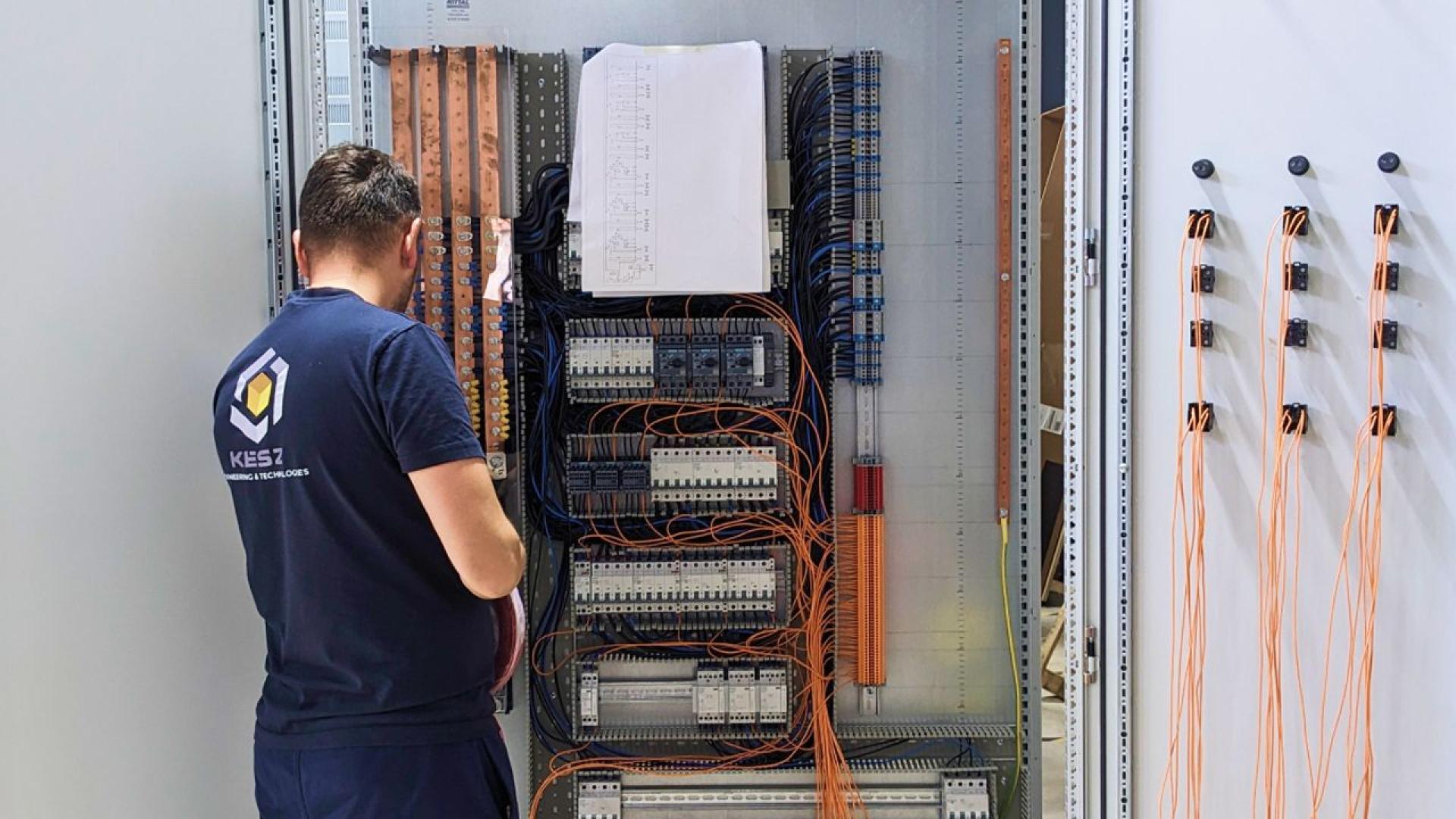 Electrician – Switchboard Assembly