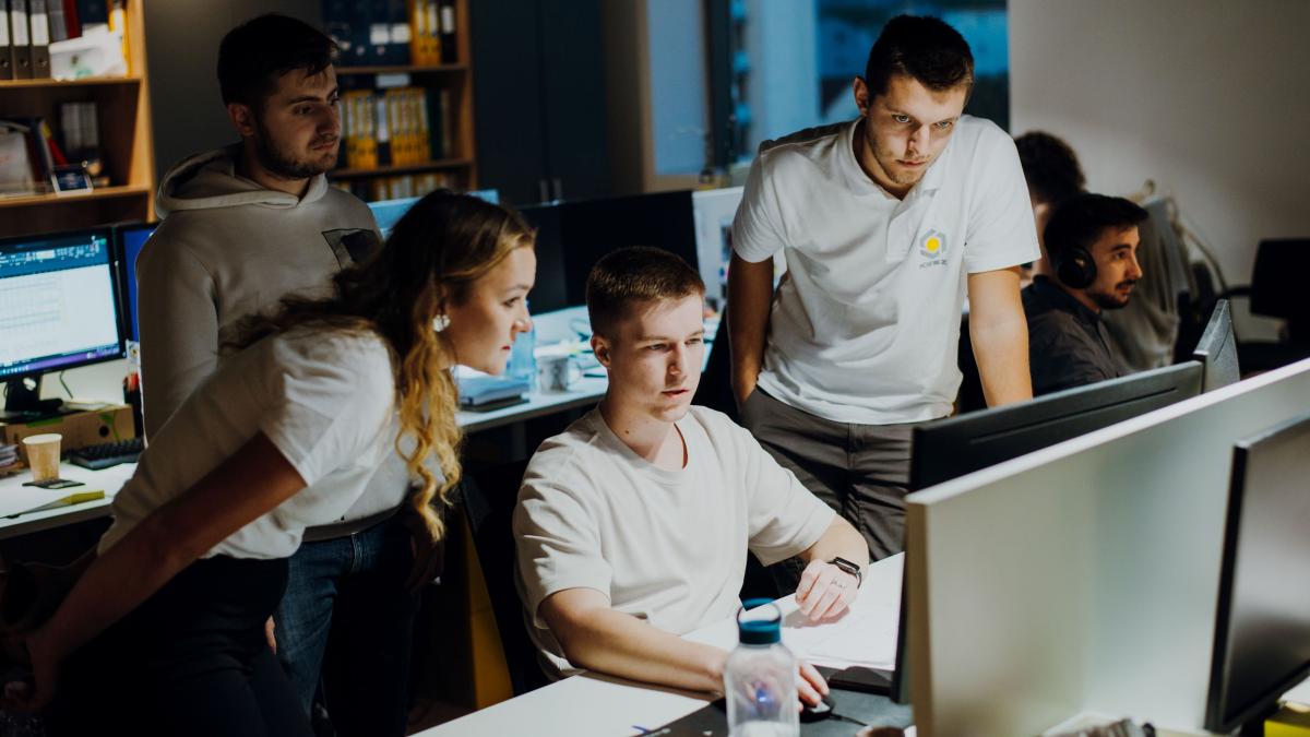 Noaptea Companiilor s-a încheiat cu succes la KÉSZ România.