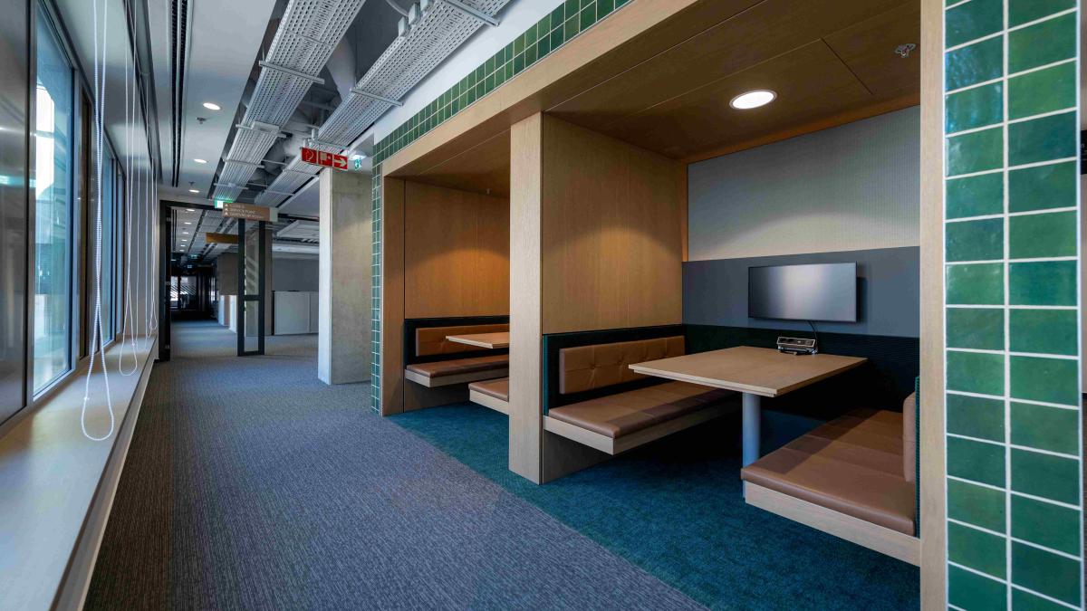 Design of the Pillar Office Building