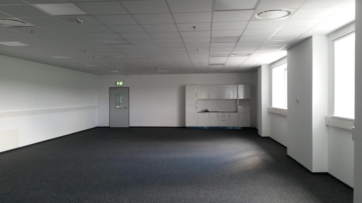 Kaercher industrial hall