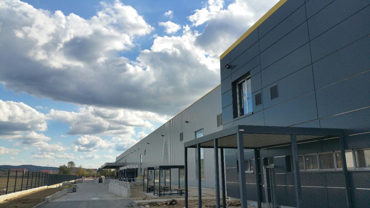 Kaercher industrial hall