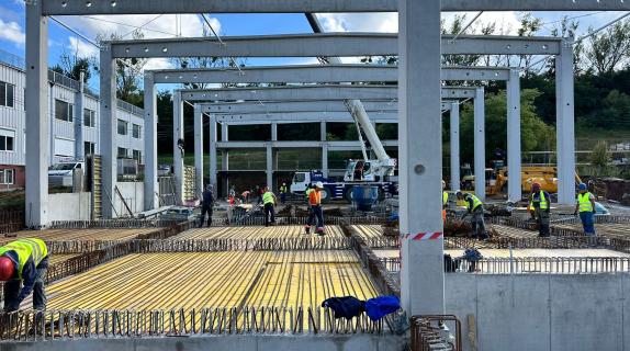 Filmări cu drona privind stadiul lucrărilor la hala WEDAS